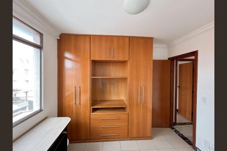 Quarto 1 de apartamento para alugar com 3 quartos, 75m² em Dona Clara, Belo Horizonte