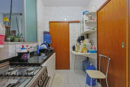Cozinha e Área de Serviço de apartamento à venda com 3 quartos, 58m² em Nova Granada, Belo Horizonte
