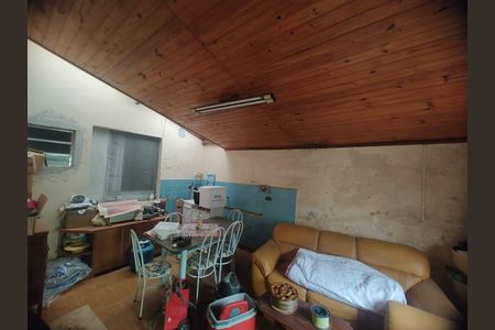 Casa à venda com 3 quartos, 380m² em Vila Humaita, Santo André
