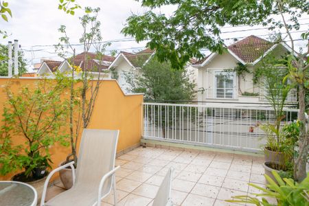 Sacada de casa à venda com 3 quartos, 215m² em Sumarezinho, São Paulo