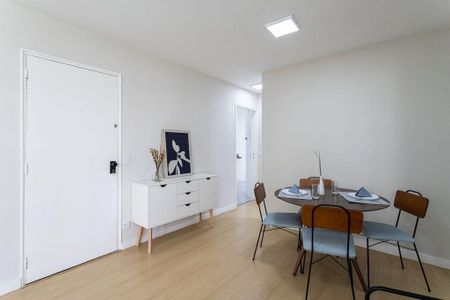 Sala de apartamento para alugar com 2 quartos, 56m² em Vila Progredior, São Paulo