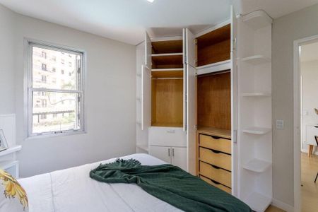 Quarto 1 de apartamento para alugar com 2 quartos, 56m² em Vila Progredior, São Paulo
