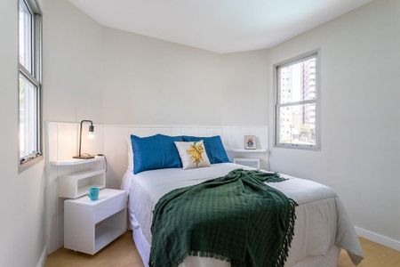 Quarto 1 de apartamento para alugar com 2 quartos, 56m² em Vila Progredior, São Paulo