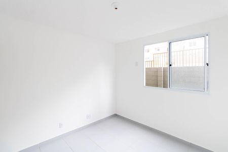 Quarto 1 de apartamento para alugar com 2 quartos, 63m² em Campo Grande, Rio de Janeiro