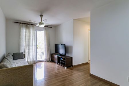 Sala de apartamento para alugar com 3 quartos, 82m² em Jardim das Vertentes, São Paulo