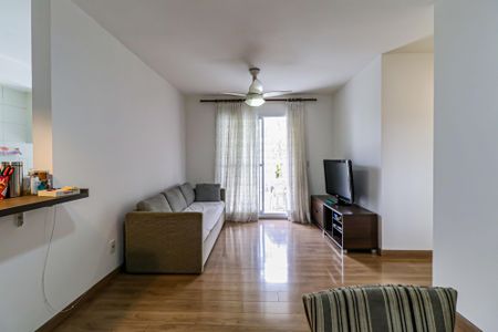 Sala de apartamento para alugar com 3 quartos, 82m² em Jardim das Vertentes, São Paulo