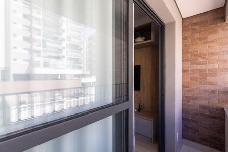 Varanda de kitnet/studio para alugar com 1 quarto, 25m² em Brooklin , São Paulo