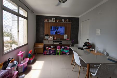 Sala de apartamento à venda com 2 quartos, 54m² em Jardim Miranda, Campinas