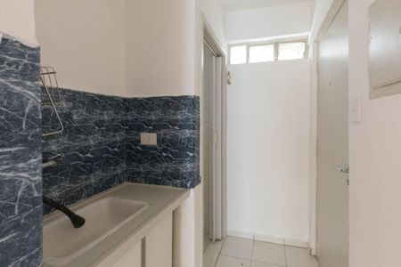 Cozinha de kitnet/studio para alugar com 1 quarto, 29m² em Vila Buarque, São Paulo