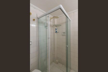 Banheiro de kitnet/studio para alugar com 1 quarto, 29m² em Vila Buarque, São Paulo