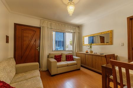 Sala de apartamento para alugar com 1 quarto, 42m² em Passo D’areia, Porto Alegre