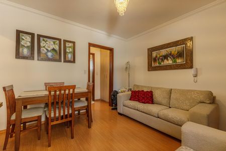 Sala de apartamento para alugar com 1 quarto, 42m² em Passo D’areia, Porto Alegre