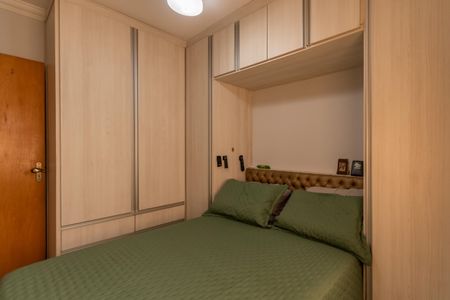 Suíte de apartamento para alugar com 3 quartos, 172m² em Santa Monica, Belo Horizonte