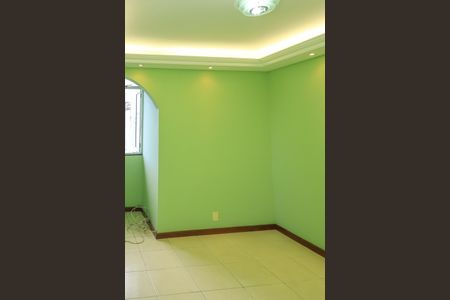 Sala de apartamento para alugar com 3 quartos, 55m² em Saboeiro, Salvador