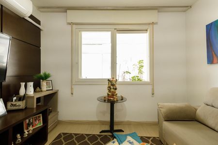 Sala de apartamento à venda com 2 quartos, 97m² em Vila Ipiranga, Porto Alegre