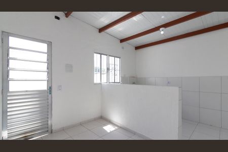 Sala de casa para alugar com 1 quarto, 34m² em Vila Buenos Aires, São Paulo