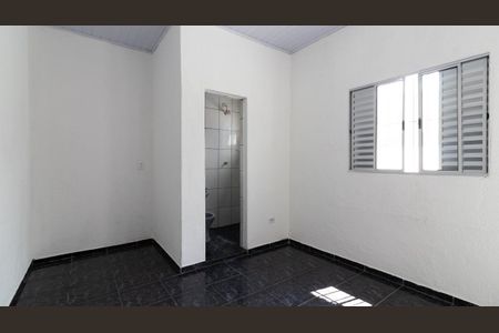 Suíte de casa para alugar com 1 quarto, 34m² em Vila Buenos Aires, São Paulo