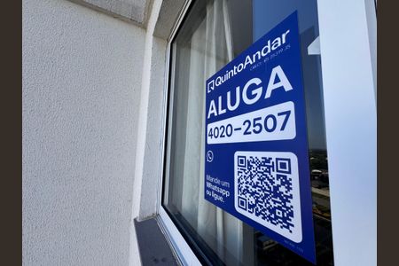 sala placa fachada WOSE-153 de apartamento para alugar com 2 quartos, 55m² em Feitoria, São Leopoldo