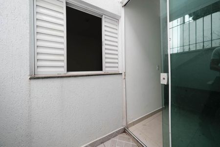 Apartamento para alugar com 39m², 1 quarto e sem vagaÁrea de Serviço