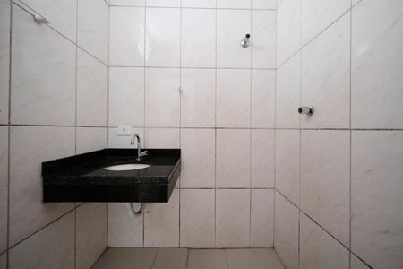 Banheiro de apartamento para alugar com 1 quarto, 39m² em Vila Buenos Aires, São Paulo