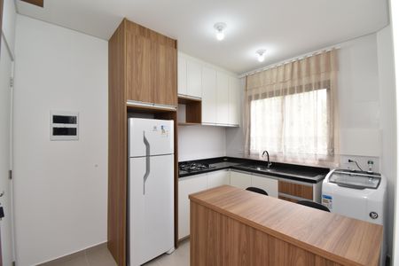 Studio de kitnet/studio para alugar com 1 quarto, 30m² em Cajuru, Curitiba