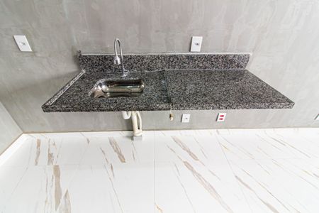 Cozinha de apartamento para alugar com 1 quarto, 25m² em Barra Funda, São Paulo