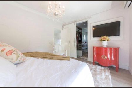 Casa de Condomínio à venda com 3 quartos, 277m² em Swiss Park, Campinas