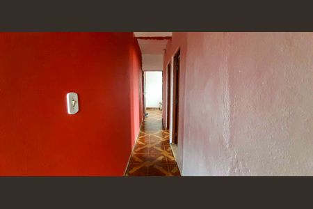 Casa 1 - Corredor dos Quartos de casa à venda com 6 quartos, 140m² em Vila Santa Catarina, Osasco