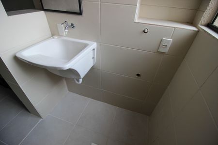 Apartamento para alugar com 64m², 2 quartos e 2 vagasÁrea de Serviço