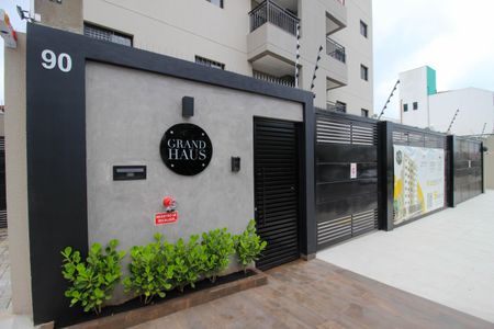 Apartamento para alugar com 64m², 2 quartos e 2 vagasFachada