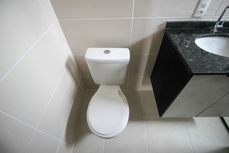 Apartamento para alugar com 64m², 2 quartos e 2 vagasBanheiro da Suíte