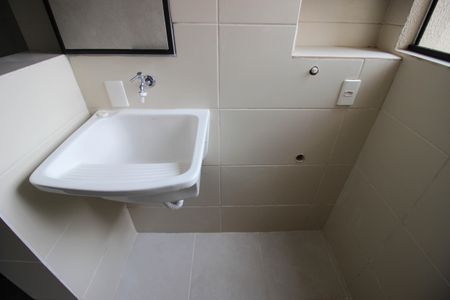 Apartamento para alugar com 64m², 2 quartos e 2 vagasÁrea de Serviço