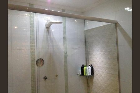 Casa à venda com 2 quartos, 120m² em Parque Maria Domitila, São Paulo