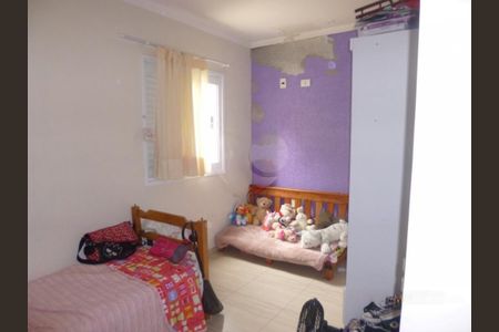 Casa à venda com 2 quartos, 120m² em Parque Maria Domitila, São Paulo