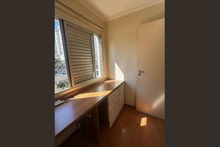 Apartamento à venda com 3 quartos, 75m² em Vila Gumercindo, São Paulo