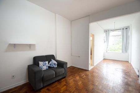 Studio para alugar com 42m², 1 quarto e sem vaga Studio para alugar com 42m², 1 quarto e sem vagaStudio