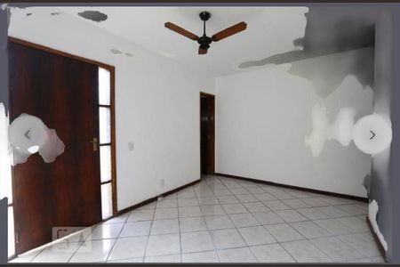 Casa à venda com 2 quartos, 80m² em Tanque, Rio de Janeiro