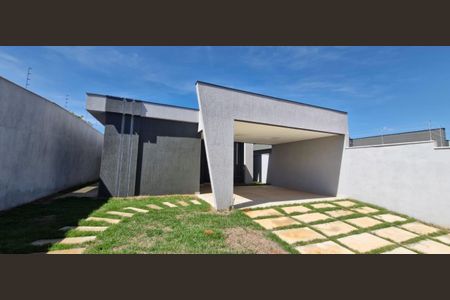 Casa à venda com 3 quartos, 500m² em Várzea, Lagoa Santa
