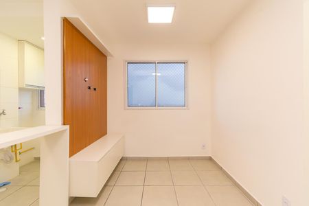 Sala de apartamento para alugar com 2 quartos, 40m² em Vila Fatima, São Paulo