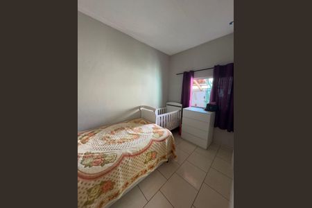 Quarto de casa para alugar com 3 quartos, 155m² em Pedra Azul, Contagem