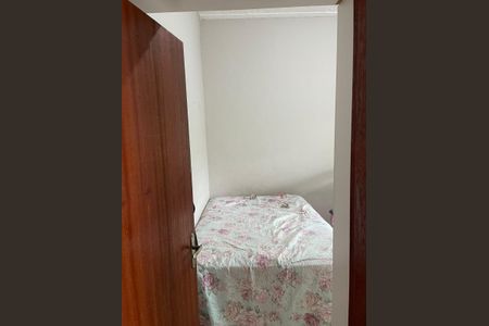 Quarto de casa para alugar com 3 quartos, 155m² em Pedra Azul, Contagem