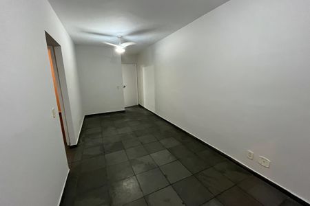 Sala de apartamento para alugar com 2 quartos, 61m² em Tauá, Rio de Janeiro