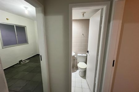 Corredor de apartamento para alugar com 2 quartos, 61m² em Tauá, Rio de Janeiro