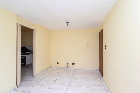 Sala de apartamento para alugar com 2 quartos, 49m² em Conjunto Residencial José Bonifácio, São Paulo