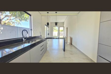 Casa à venda com 3 quartos, 500m² em Várzea, Lagoa Santa