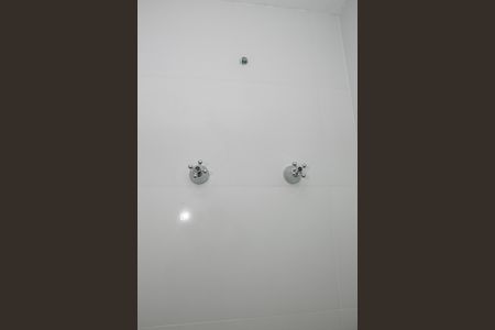 Apartamento à venda com 49m², 2 quartos e 1 vaga Apartamento à venda com 49m², 2 quartos e 1 vagaBanheiro