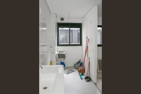 Apartamento à venda com 49m², 2 quartos e 1 vaga Apartamento à venda com 49m², 2 quartos e 1 vagaCozinha e Área de Serviço