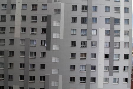 Vista da Sala de apartamento para alugar com 2 quartos, 37m² em Vila das Bandeiras, Guarulhos