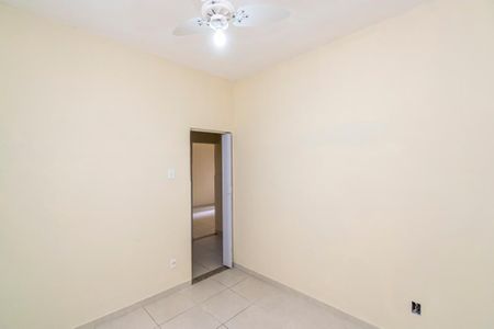 Quarto 1 de apartamento à venda com 2 quartos, 60m² em Vila Kosmos, Rio de Janeiro