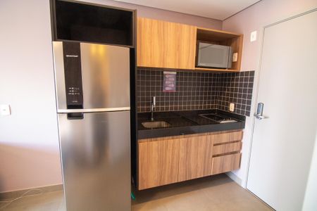 Cozinha de kitnet/studio para alugar com 1 quarto, 29m² em Vila Cordeiro, São Paulo